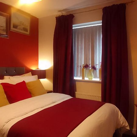 Cosy Stay In Walsall By Ideal Home Bloxwich Екстер'єр фото