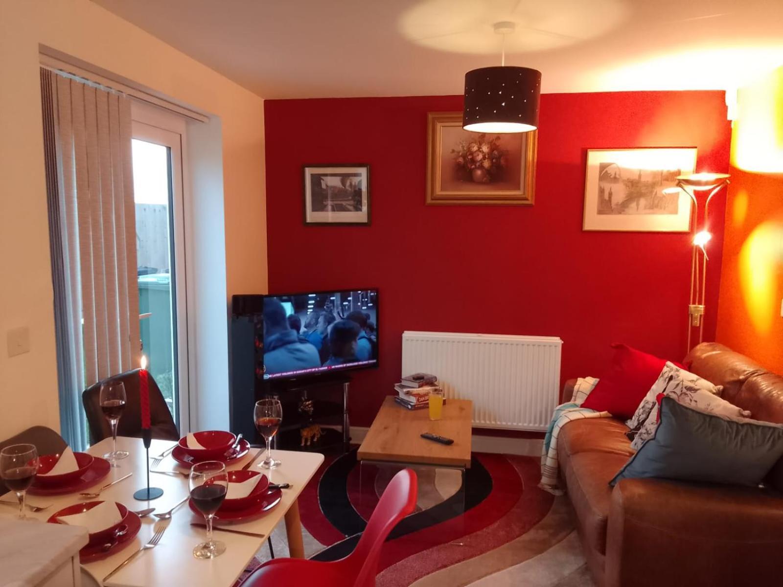 Cosy Stay In Walsall By Ideal Home Bloxwich Екстер'єр фото