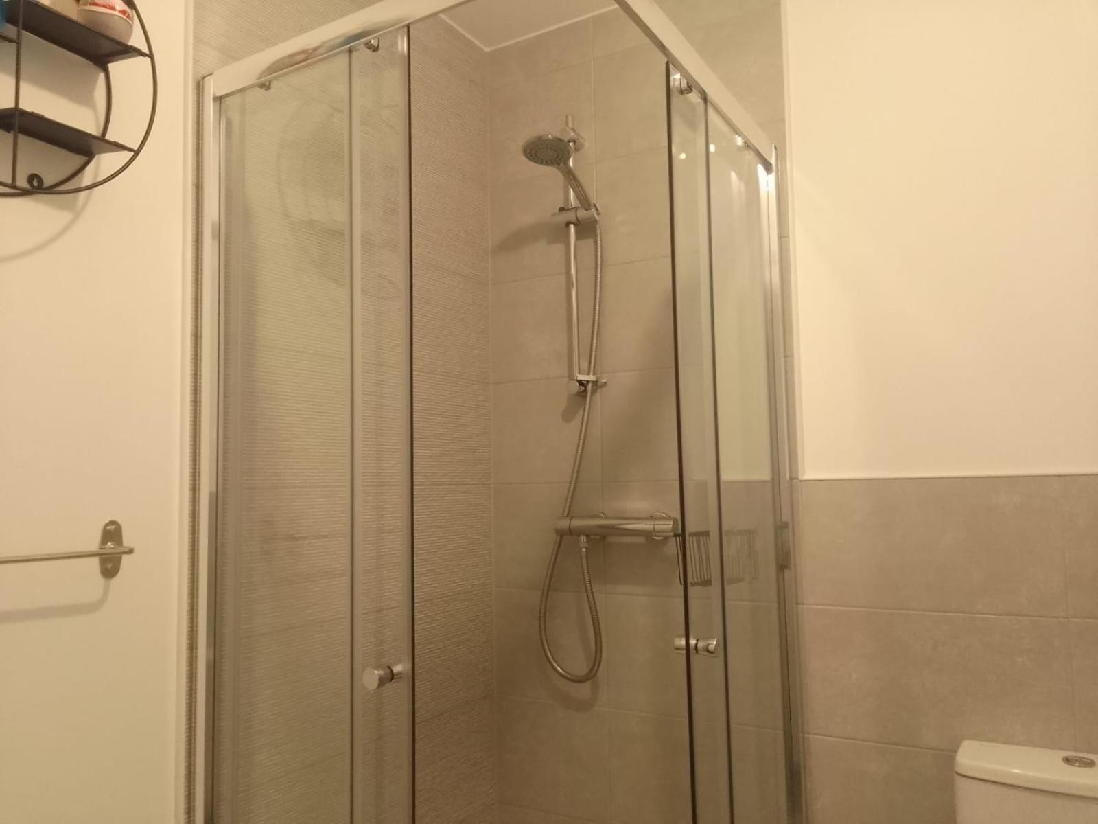 Cosy Stay In Walsall By Ideal Home Bloxwich Екстер'єр фото